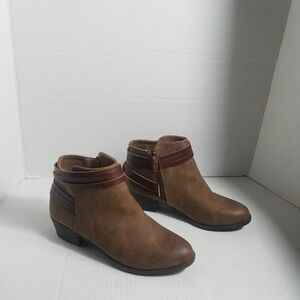 MADDEN GIRL WOMEN'S BROWN ANKLE BOOTS SIZE 6